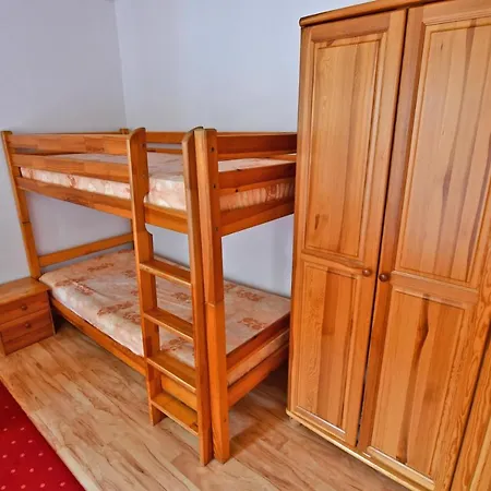 Vip Apartman Bešeňová